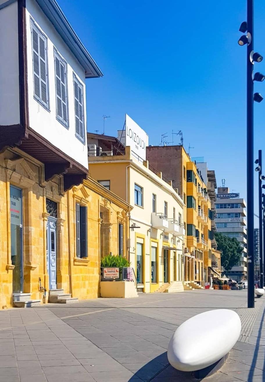 Square Apartament Nikozja